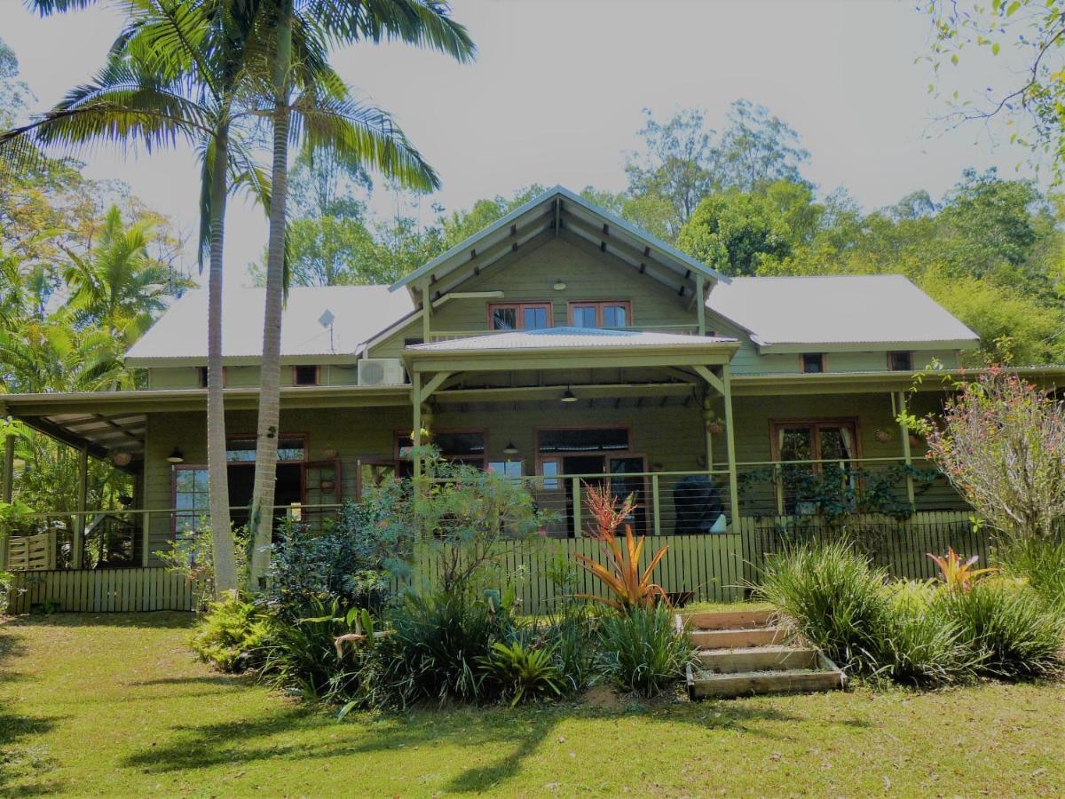 Magnolia Cottage - Cooroy - dog friendly accommodation Noosa