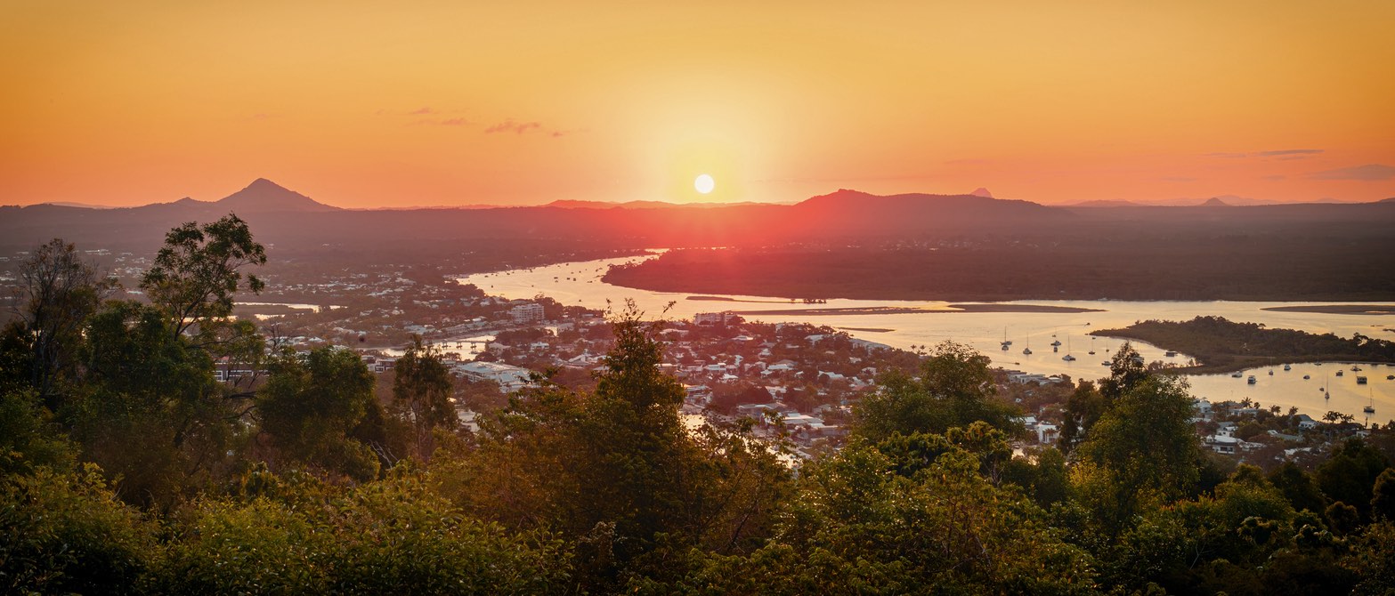 The view of the Noosa Head from Laguna Lookout in the sunset