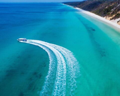 Boat turning in ocean at Fraser Island