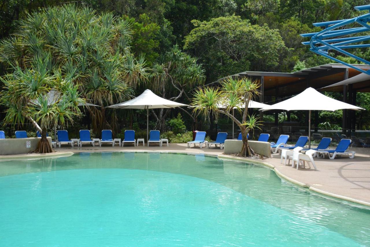 Kingfisher Bay resort swimming pool