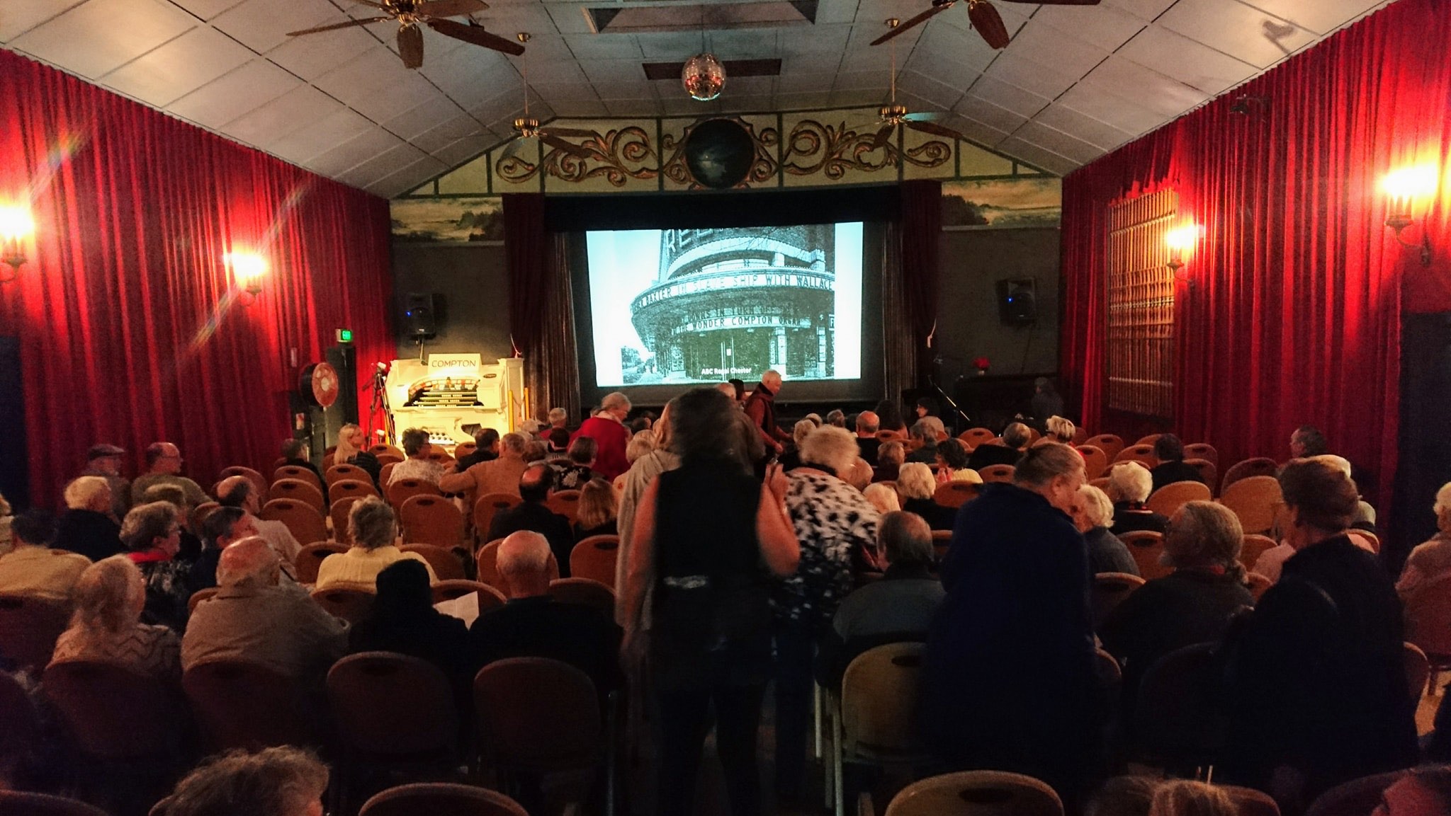 The mAjestic Theatre today 