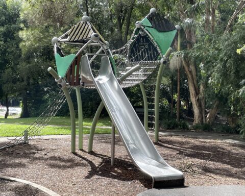 Playgrounds Noosa - Dick Caplck Park Eumundi